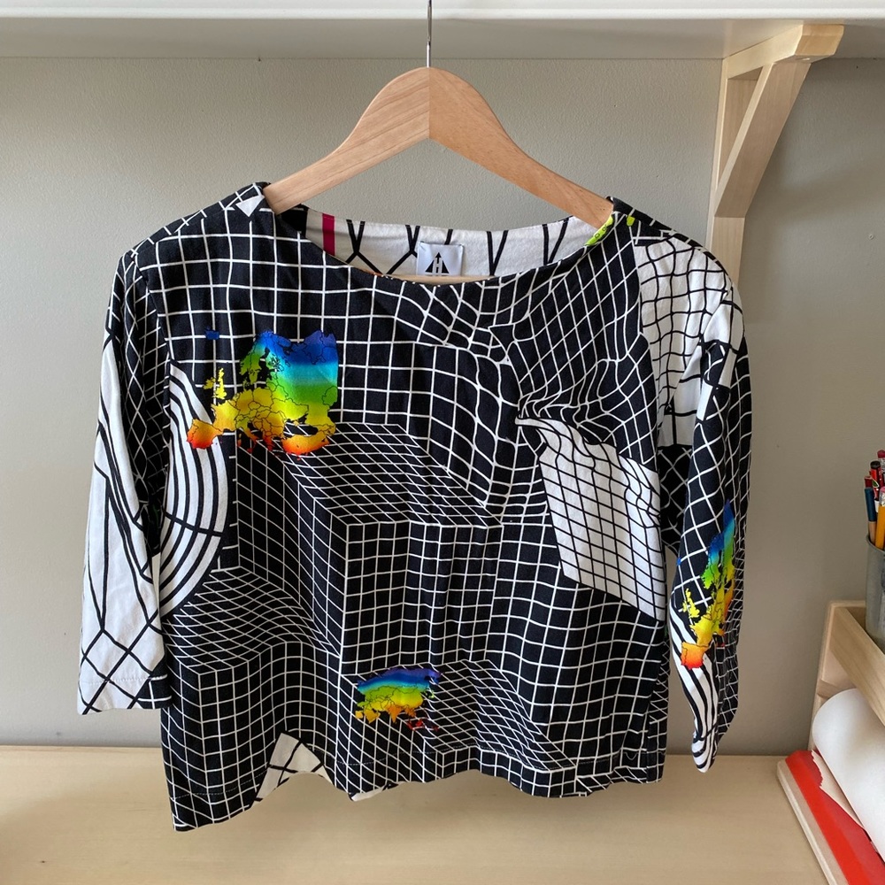 Organic cotton original artwork crop top